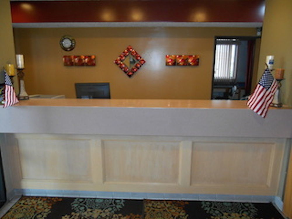 Ameristay St Joseph 2*